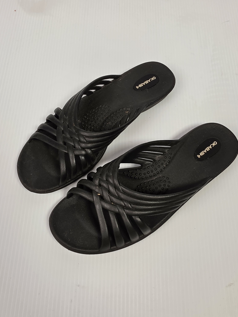 Okabashi Women's Black Woven Strap Slide Sandals
